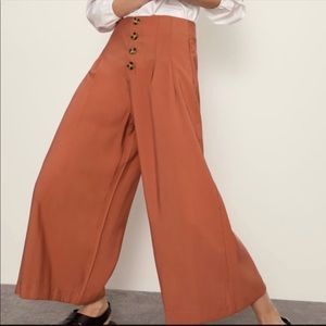 Zara trf Collection Rust Pleated Culottes. Size M